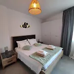 Lazuli Center Ap 11 Apartmán *