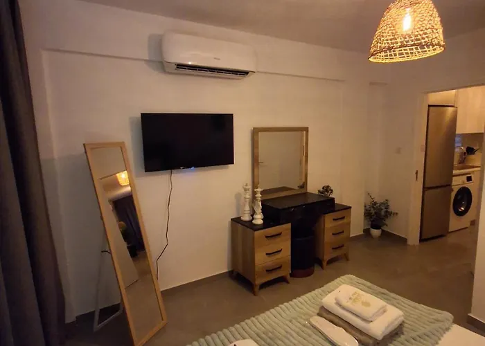 Appartement Lazuli Center Ap 11 Larnaca